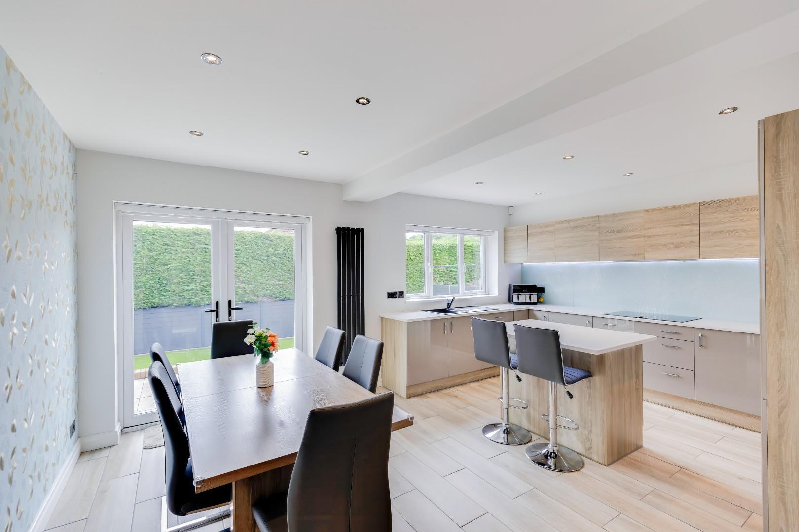 4 Is Y Coed, Wenvoe, CF5 6DL